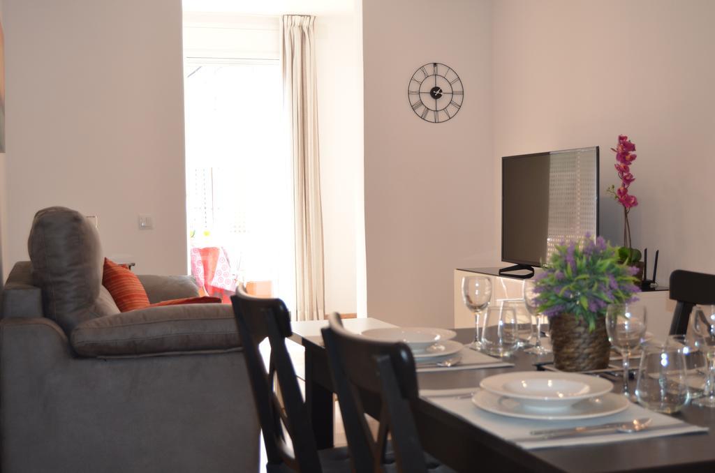 Apartsuits Tarragona Rambla Nova 24 Exterior foto